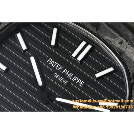Patek Philippe - Nautilus 5711 40mm Carbon/Carbon Black Textured Dial DIWF 324SC