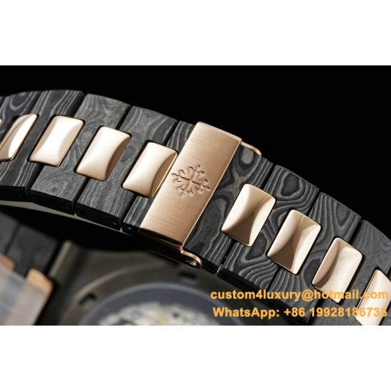 Patek Philippe - Nautilus 5711 40mm Carbon/Carbon/RG Black Textured Dial DIWF 324SC
