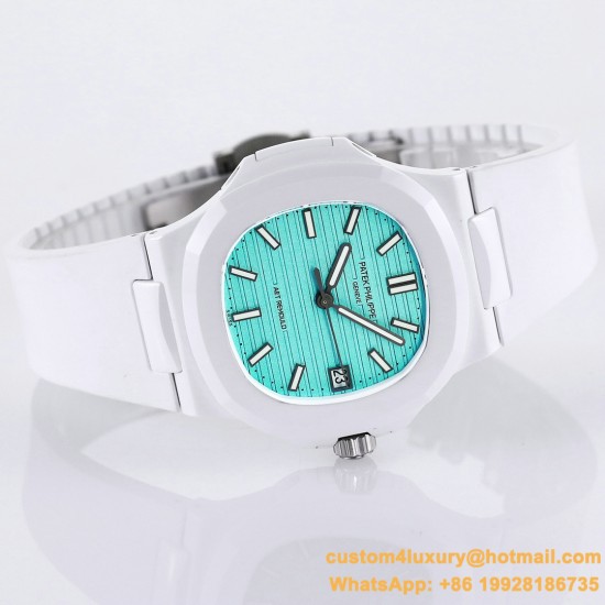 Patek Philippe - Nautilus AET 5711 40mm White Cer/RU Tiffany Blue Dial AMGF MY9015
