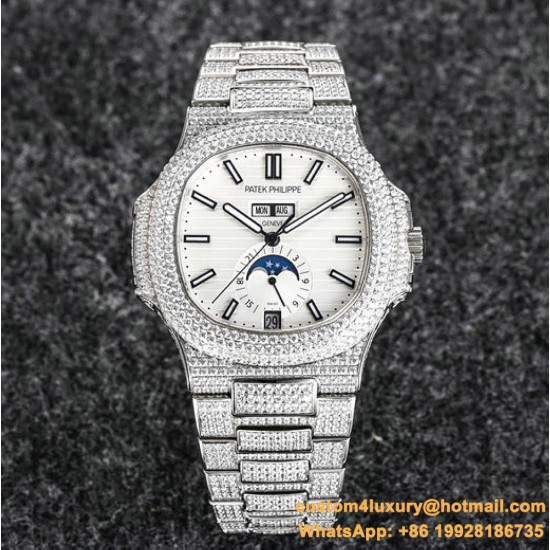 Patek Philippe - Nautilus Annual Cal. 5726A 40.5MM Full Diam SS/SS White Dial R8F A324