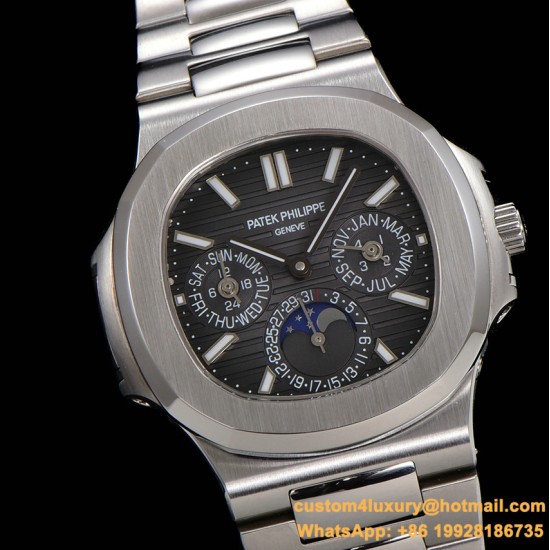 Patek Philippe - Nautilus 5740 40mm SS/SS Black/Stk TWF A240