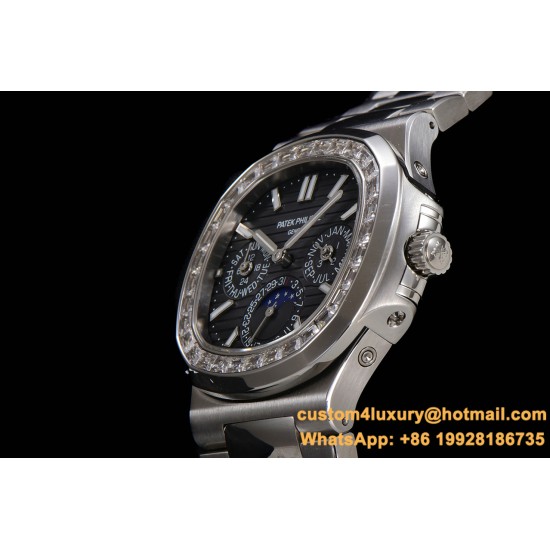Patek Philippe - Nautilus 5740 40mm Diamonds SS/SS Black/Stk TWF A240