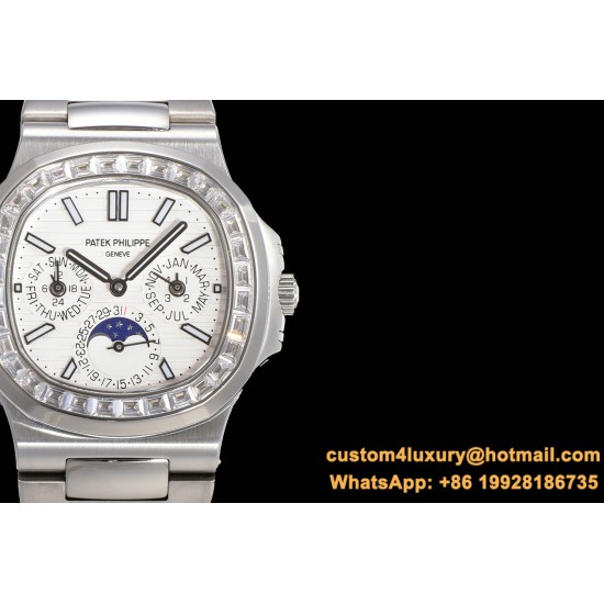 Patek Philippe - Nautilus 5740 40mm Diamonds SS/SS White/Stk TWF A240