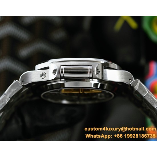Patek Philippe - Nautilus 5740 40mm SS/SS Green/Stk TWF A240