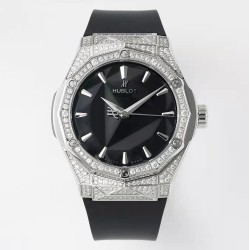 Hublot - Classic Fusion 40mm Diamonds SS/RU Black/Stk APSF A2892