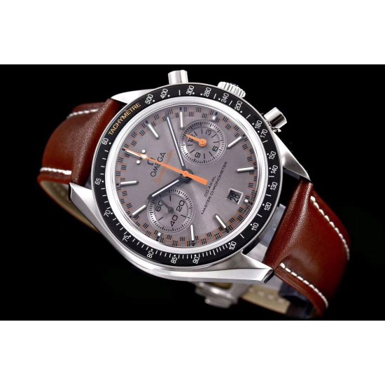 Omega - Speedmaster Moonwatch Chronograph 44MM SS/LE Grey/Org V2 OMF A7750 9900