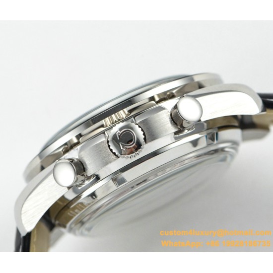 Omega - Speedmaster Moonwatch Chronograph 44MM SS/LE Black Dial GBF A7750