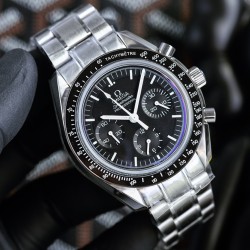 Omega - Speedmaster Moonwatch Chronograph 44MM SS/SS Black Dial BTF A7750