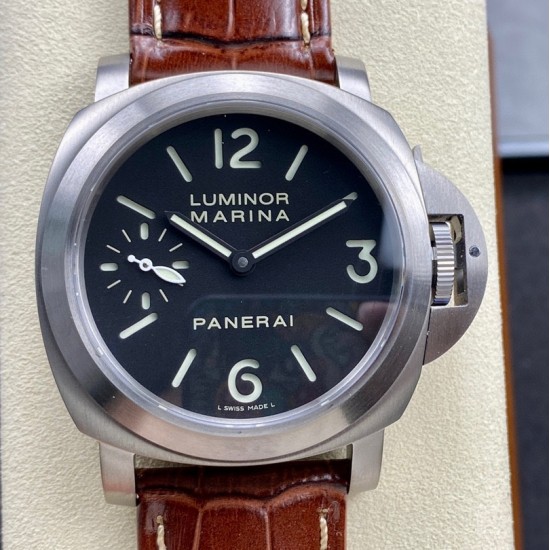 PANERAI - PAM177 Luminor 44mm Black Dial Titanium/LE HWF A6497