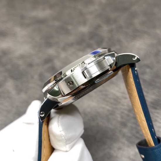 PANERAI - PAM688 Luminor GMT 42mm SS/LE Blue VSF V2 P9001