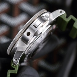 PANERAI - Submersible PAM2223 42mm SS/RU White Dial VSF P900