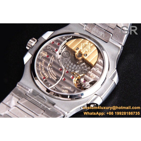 Patek Philippe - Nautilus 40mm 5712 SS/SS Black/Stk GRF A240