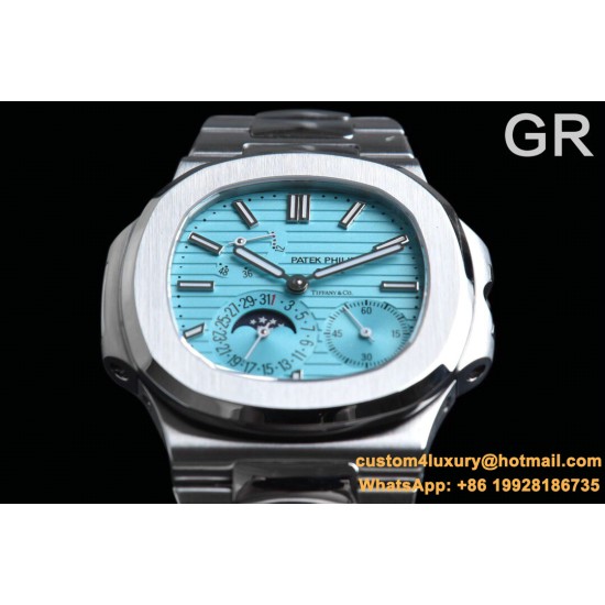 Patek Philippe - Nautilus 40mm 5712 SS/SS Ice Blue/Stk GRF A240