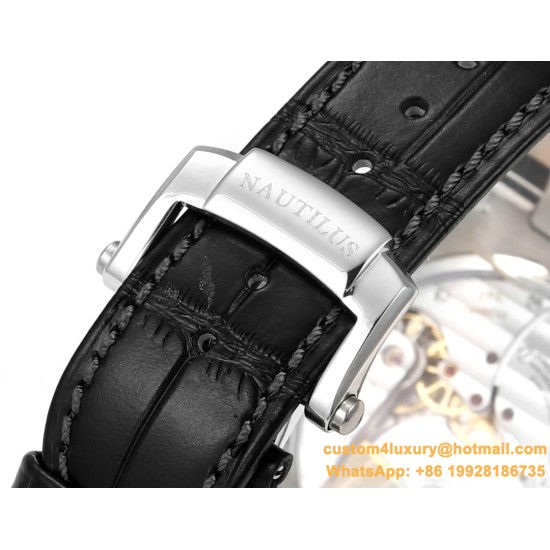 Patek Philippe - Nautilus 40mm 5712 SS/LE Black/Stk GRF A240