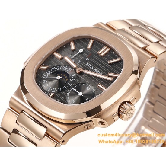 Patek Philippe - Nautilus 40mm 5712 RG/RG Black/Stk GRF A240
