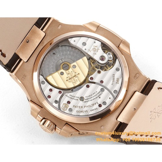 Patek Philippe - Nautilus 40mm 5712 RG/LE Black/Stk GRF A240