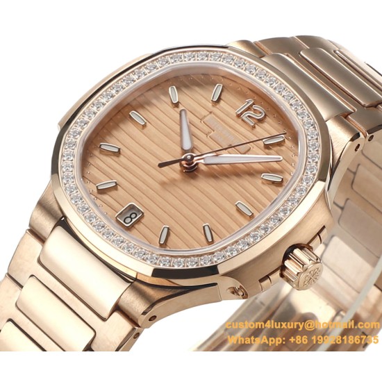 Patek Philippe - Nautilus 7118 35mm Dia RG/RG Rose Gold Dial MSF A324