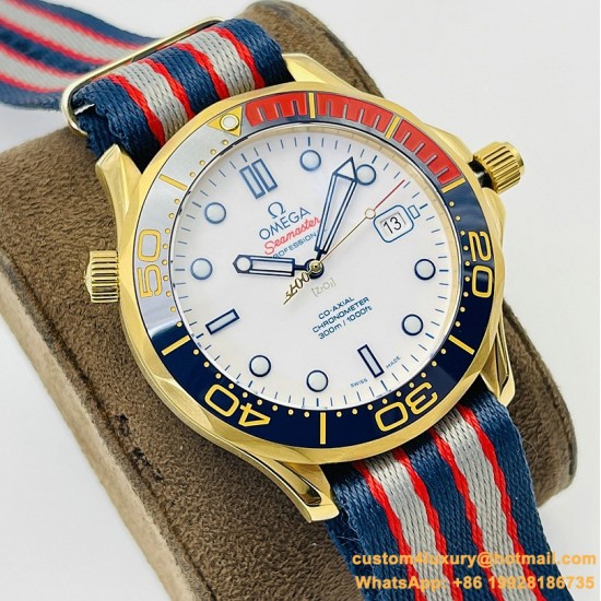 OMEGA - Seamaster Commander 007 42MM YG/NY White Dial OMF A2507