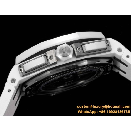 Royal Oak Offshore 44mm Ceramic/RU White/Stk TKF A3126