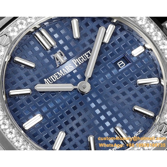 Royal Oak Ladies 67651 33mm Dia SS/SS Blue TKF Swiss Qtz
