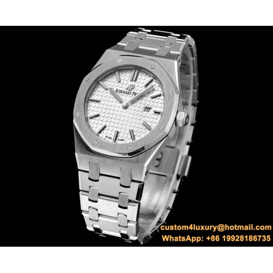 Royal Oak Ladies 67650 33mm SS/SS White TKF Swiss Qtz