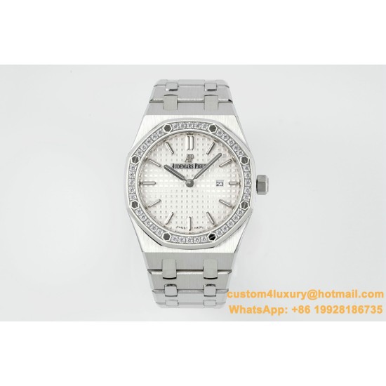 Royal Oak Ladies 67651 33mm Dia SS/SS White ZF Swiss Qtz