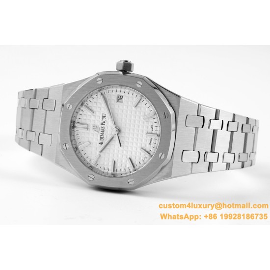 Royal Oak 77350 Ladies 34mm SS/SS White Dial 8F A5800