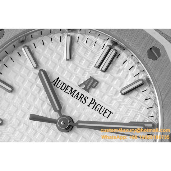 Royal Oak 77350 Ladies 34mm SS/SS White Dial 8F A5800