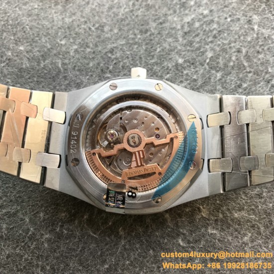 Royal Oak Jumbo Extra Thin 15202 SS/SS Blue XF V2 A2121