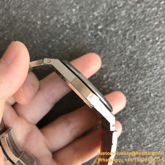 Royal Oak Jumbo Extra Thin 15202 SS/SS Yellow XF V2 A2121