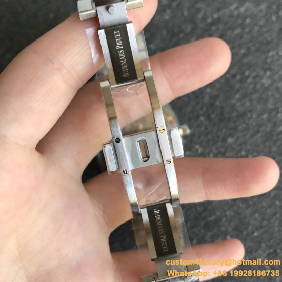 Royal Oak Jumbo Extra Thin 15202 SS/SS Yellow XF V2 A2121