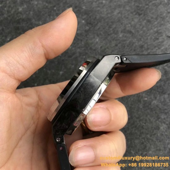 Royal Oak Offshore 26400IO 44mm SS/RU Black/White JF A3126