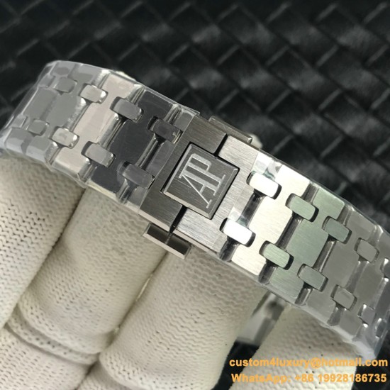 Audemars Piguet - Royal Oak Chronograph 26331ST SS/SS Grey/Blue OMF A7750
