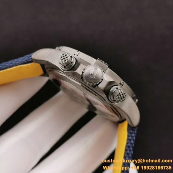 Breitling - Avenger Bandit SS/NY Blue/Num OXF A7750