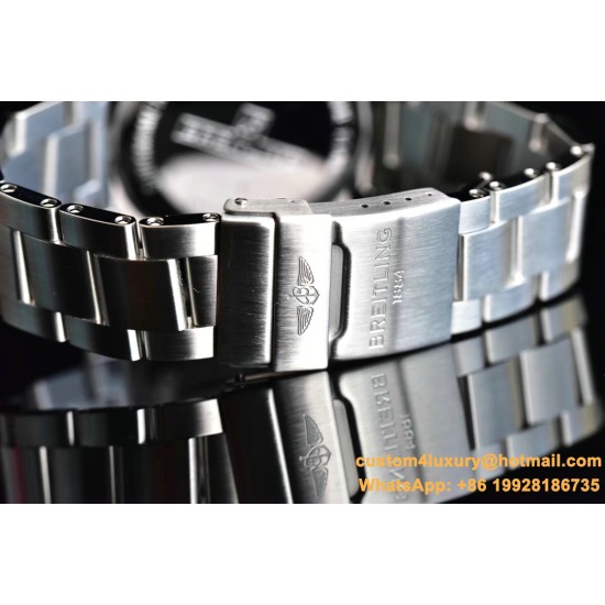 Breitling - Colt 44mm Chronograph Automatic SS/SS White/Stk GF A7750