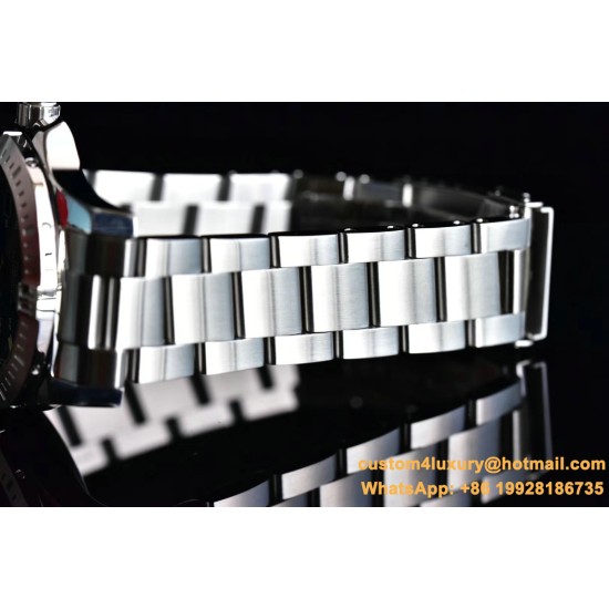 Breitling - Colt 44mm Chronograph Automatic SS/SS Black/Stk GF A7750