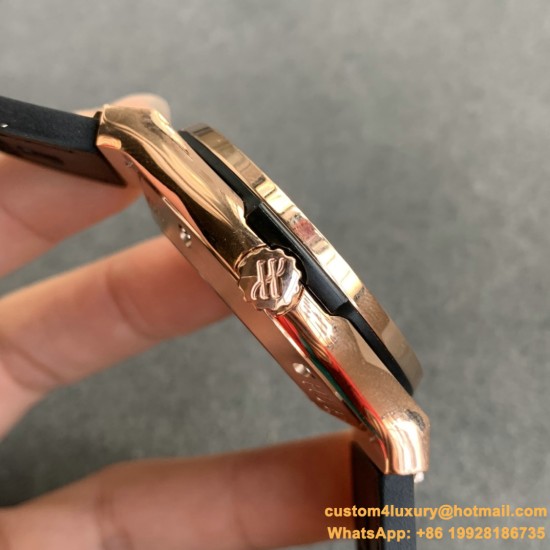 Hublot - Classic Fusion Skeleton Tourbillon 45mm DIAM RG/LE/RU JBF
