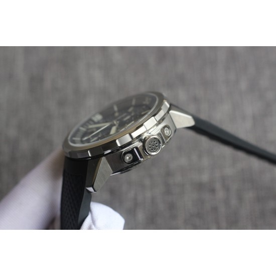 Aquatimer Chrono 44mm Black/Stk SS/RU V6F A7750
