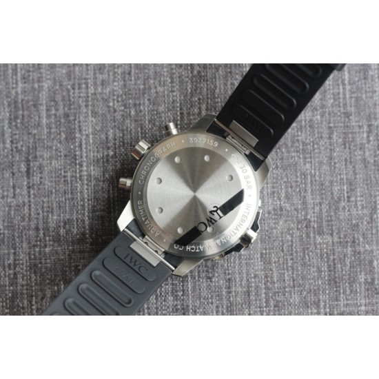 Aquatimer Chrono 44mm Black/Stk SS/RU V6F A7750
