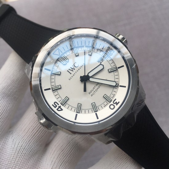 Aquatimer Chronograph 44mm SS/RU White Dial V6F A7750