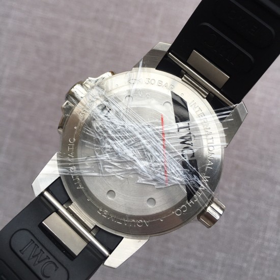 Aquatimer Chronograph 44mm SS/RU White Dial V6F A7750