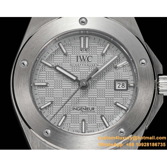 IWC-Ingeniuer Automatic 40mm SS/SS Patterned Grey Dial GHF A9015