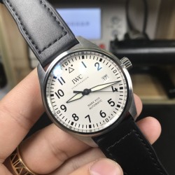 Mark XVIII IW327010 SS/LE White/Num 40mm V7F A2892