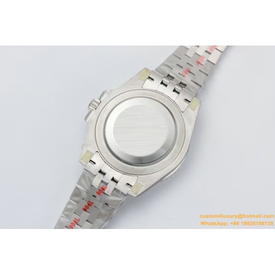 GMT II 126710 Bruce Wayne Oys 40mm SS/SS Black Clean DD3285 Super Clone