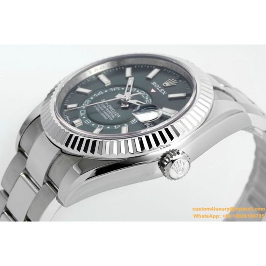 SkyDweller 326934 42mm Oys SS/SS Green Dial ZF A2824