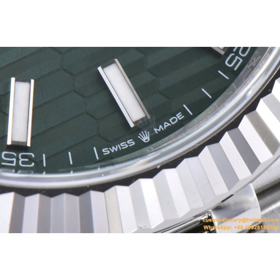 Datejust 126334 41mm Oys SS/SS Grey Textured/Stk Clean SH3235