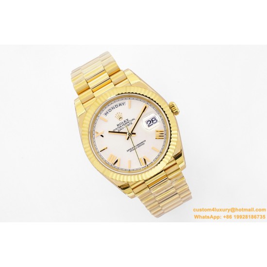 DayDate 40mm YG/YG Silver/Rmn EWF A2836