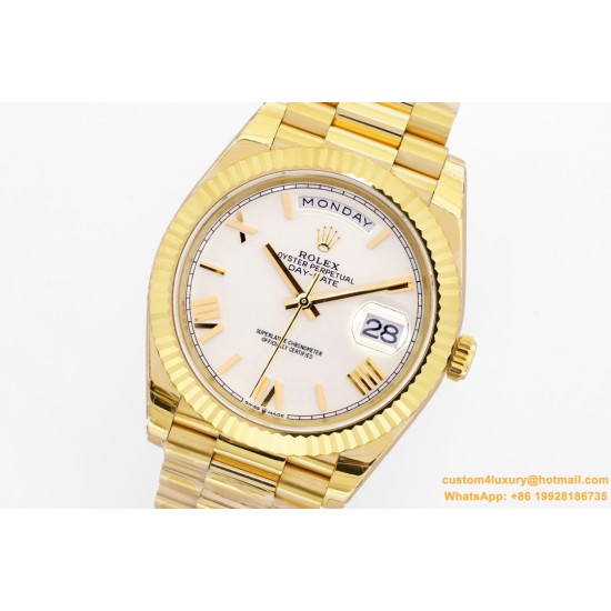 DayDate 40mm YG/YG Silver/Rmn EWF A2836