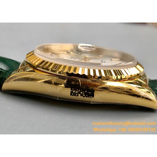 Rolex - DayDate 36mm Flt Pres YG/LE Green Dial Stk EWF A2836