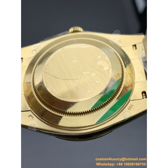 DayDate 40mm YG/YG Silver/Rmn EWF A2836